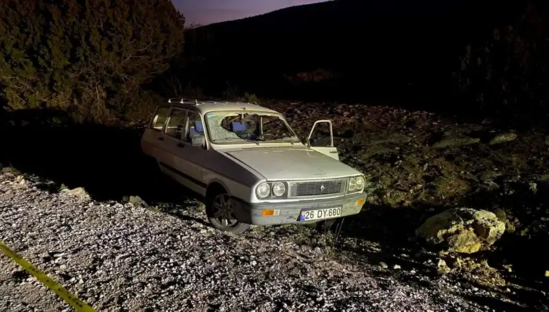 Afyonkarahisar'daki Feci Kaza: Devrilen Araçta Hayatını Kaybeden Sürücü