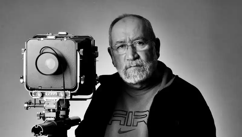 55 Yıllık Tutku: Ablasının Hediye Ettiği Fotoğraf Makinesi ile Hayat Değiştiren Yolculuk