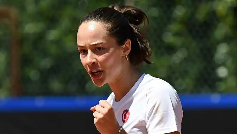 Türkiye’nin Gururu: Zeynep Sönmez Grand Slam Finaline Yükseldi