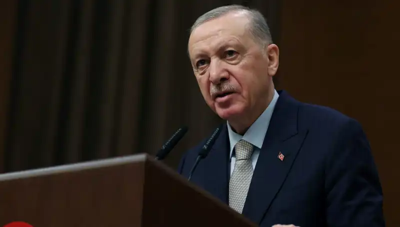 Cumhurbaşkanı Erdoğan'dan Sokak Terörü Açıklaması: Soygunun Perdeleme Çabası!
