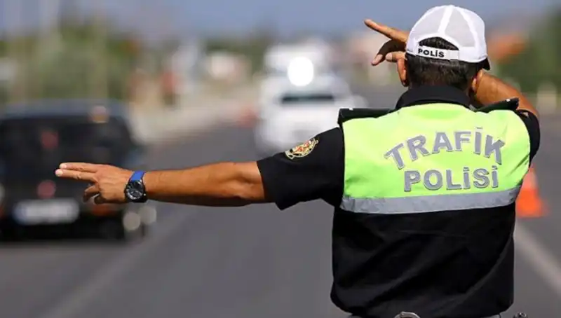 Isparta'da Trafik Denetimleri: Binlerce Sürücüye Cezalar Uygulandı!