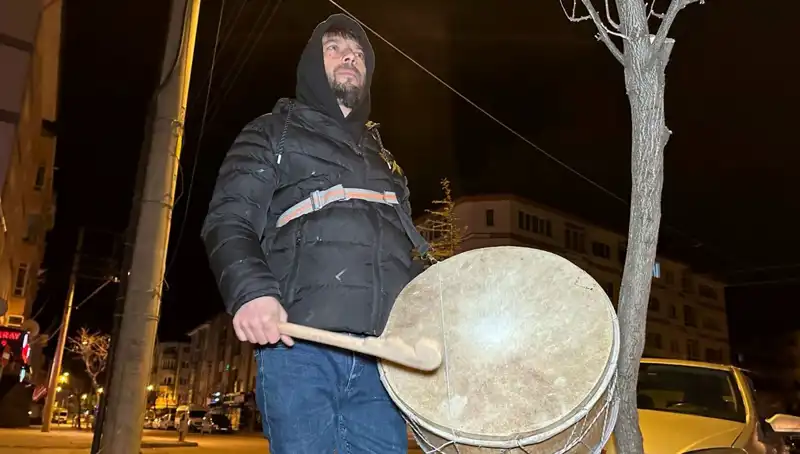 20 Yıllık Davulcudan İyi Kazanç İpucu: Ek Gelir İçin Davul Çalabilirsiniz