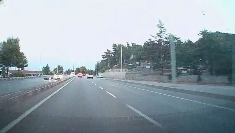 Otomobil ile Motosiklet Çarpışması: Trafikte Can Pazarı!