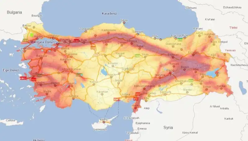 Fay Hattı Riski: Evimizde Deprem Tehlikesi Var mı?